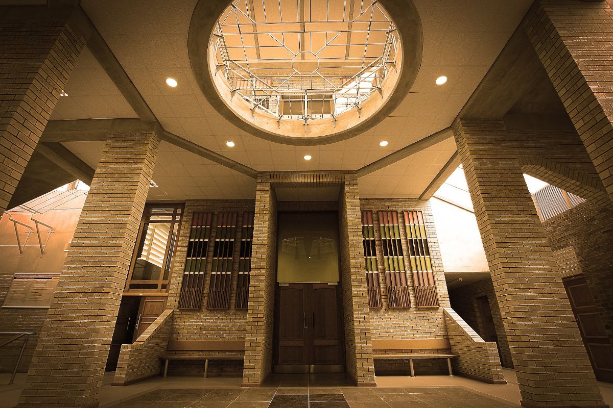 Brick piers and a domed rooflight
